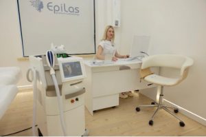 Пигментация после лазерной эпиляции: как отличить поствоспалительные пятна от перегрева кожи